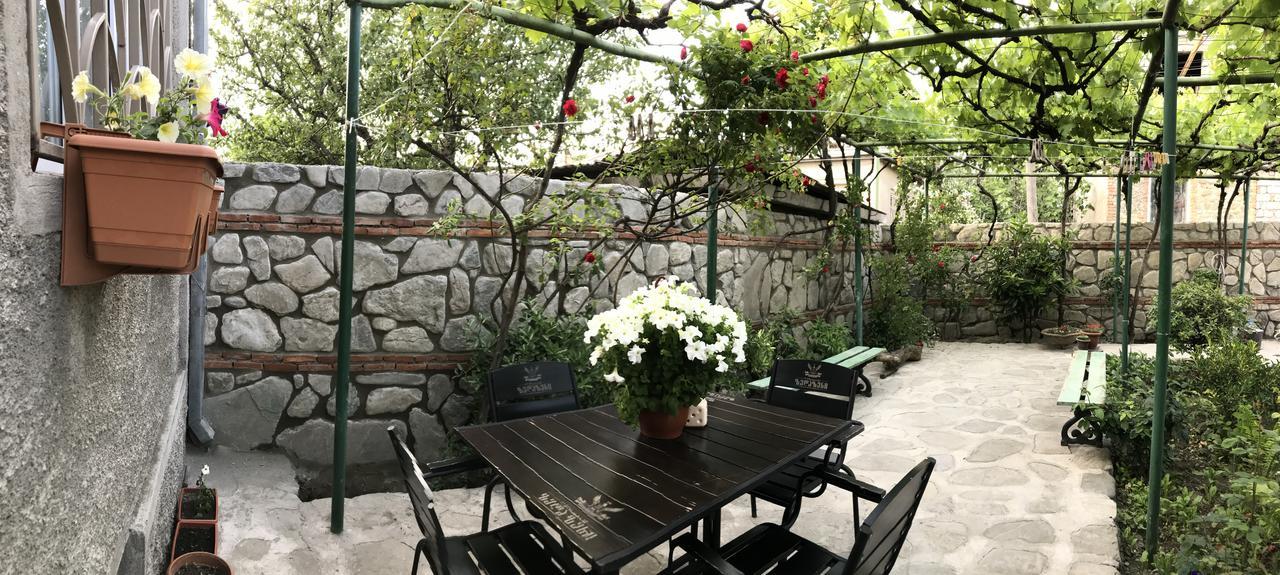 Mari Guest House Telawi Exterior foto